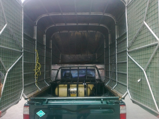 2002 TOYOTA, HILUX TIGER 2.5 J STANDARD CAB 2JZ เกียร์ธรรมดา เกียร์หัวฉีดNGV 2 ถัง พร้อมหลังคา ขนของค้าขายคุ้มค่าประหยัดสะใจ