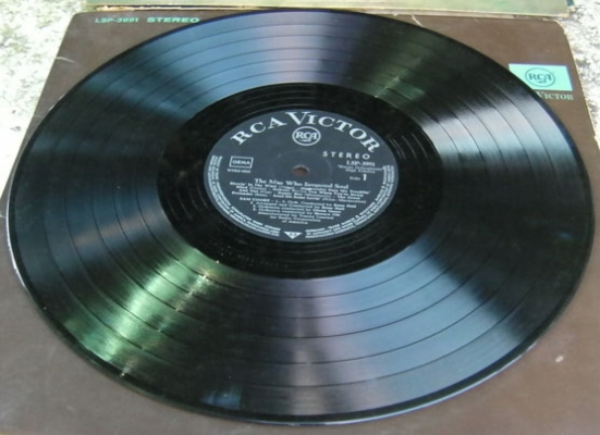 แผ่นเสียงเพลงสากล