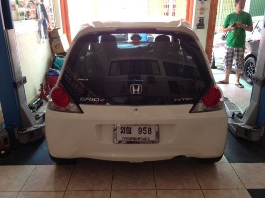 ขายโละฟิล์มกรองแสงชาอ่อนสําหรับคนชอบใสๆหรือโชว์ภายในแต่กันUV99\%