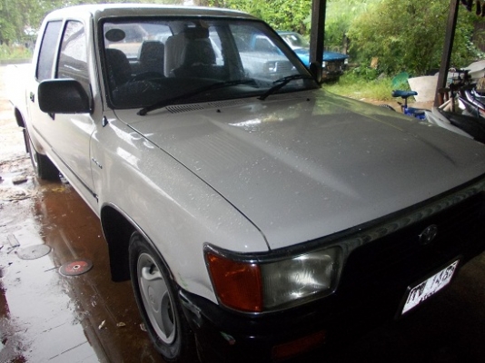 ขาย TOYOTA MIGHTY-X ... 4 ประตู ปี 40 ภาษีเต็ม เล่มพร้อมชุดโอน