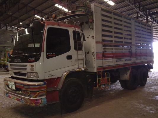 ขายรถอีซูซุเดก้า 320 ขายรถอีซูซุเดก้า 320