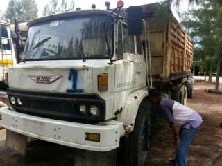 Hino KT725 สิบล้อ 2 เพลา ดั้ม ยางดี คัสซีเลี้ยมทั้งเส้น พร้อมใช้ Hino KT725 สิบล้อ 2 เพลา ดั้ม ยางดี คัสซีเลี้ยมทั้งเส้น พร้อมใช้