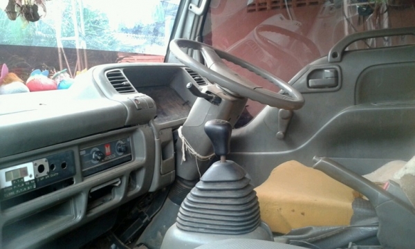 ขาย 6 ล้อ 120 แรง ปี 38 NPR66LX5S /550000 บาท/สภาพพร้อมใช้เลยคับ