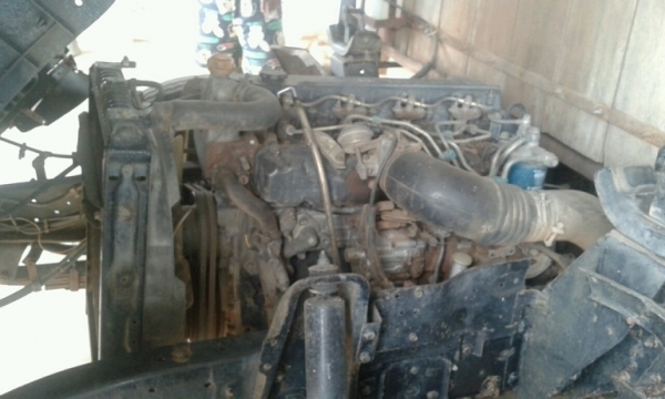 ขาย 6 ล้อ 120 แรง ปี 38 NPR66LX5S /550000 บาท/สภาพพร้อมใช้เลยคับ