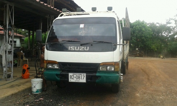 ขาย 6 ล้อ 120 แรง ปี 38 NPR66LX5S /550000 บาท/สภาพพร้อมใช้เลยคับ