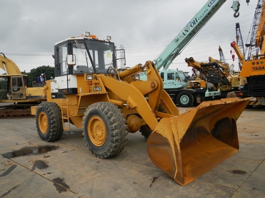 ขายรถตักล้อยาง TCM 840-2