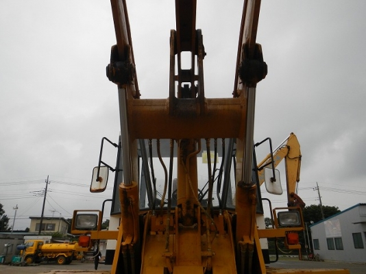 ขายรถตักล้อยาง TCM 840-2