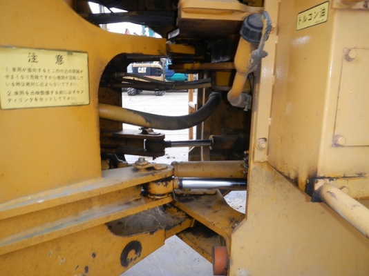 ขายรถตักล้อยาง TCM 840-2