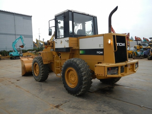 ขายรถตักล้อยาง TCM 840-2