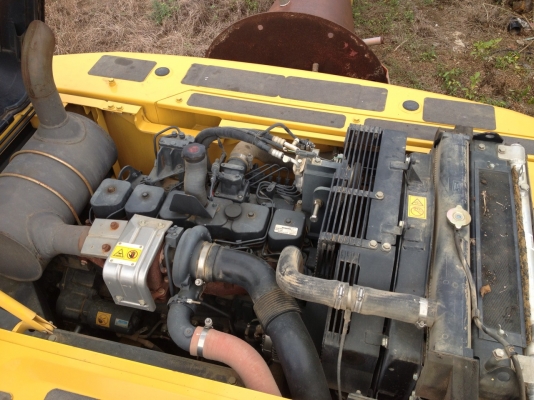 ขาขรถขุดไฮโดรลิค  PC 200-7  สนใจติดต่อ 081-8720725