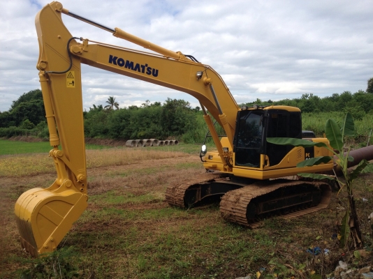 ขาขรถขุดไฮโดรลิค  PC 200-7  สนใจติดต่อ 081-8720725