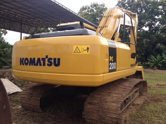 ขาขรถขุดไฮโดรลิค  PC 200-7  สนใจติดต่อ 081-8720725