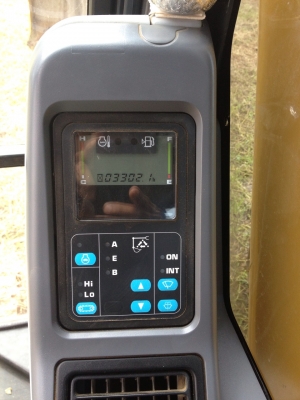 ขาขรถขุดไฮโดรลิค  PC 200-7  สนใจติดต่อ 081-8720725