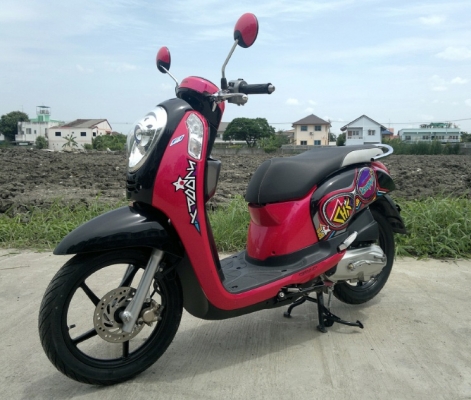 @@@ ( รุ่นใหม่...สวยๆ..ช้า..อดแน่ๆ ) ขาย ฮอนด้า Scoopy i NEW โฉมใหม่ รถ 4 เดือน มีล้อแมกซ์ รถปี 2013 ราคา 31,000 บาท @@@ @@@ ( รุ่นใหม่...สวยๆ..ช้า..อดแน่ๆ ) ขาย ฮอนด้า Scoopy i NEW โฉมใหม่ รถ 4 เดือน มีล้อแมกซ์ รถปี 2013 ราคา 31,000 บาท @@@