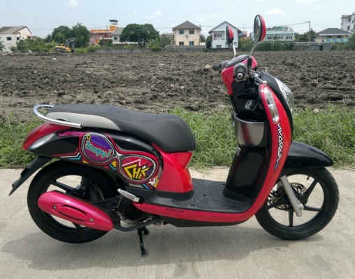 @@@ ( รุ่นใหม่...สวยๆ..ช้า..อดแน่ๆ ) ขาย ฮอนด้า Scoopy i NEW โฉมใหม่ รถ 4 เดือน มีล้อแมกซ์ รถปี 2013 ราคา 31,000 บาท @@@ @@@ ( รุ่นใหม่...สวยๆ..ช้า..อดแน่ๆ ) ขาย ฮอนด้า Scoopy i NEW โฉมใหม่ รถ 4 เดือน มีล้อแมกซ์ รถปี 2013 ราคา 31,000 บาท @@@