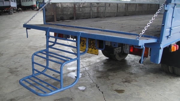 ISUZU NPR เครือง 115 แรง. ดาวน์75000 ผ่อน14700/36เดือน