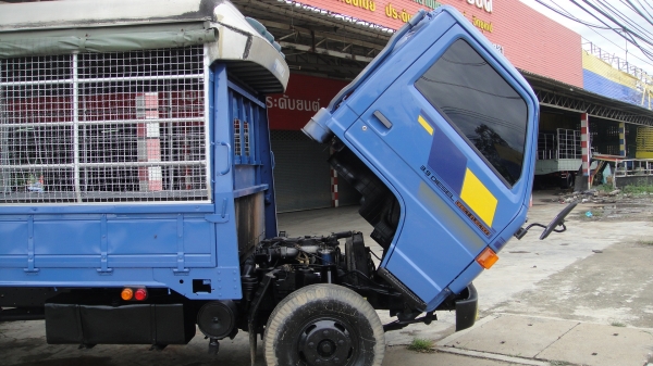 ISUZU NPR เครือง 115 แรง. ดาวน์75000 ผ่อน14700/36เดือน