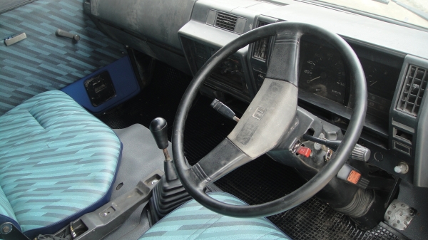 ISUZU NPR เครือง 115 แรง. ดาวน์75000 ผ่อน14700/36เดือน