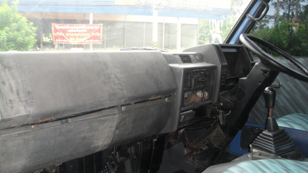 ISUZU NPR เครือง 115 แรง. ดาวน์75000 ผ่อน14700/36เดือน