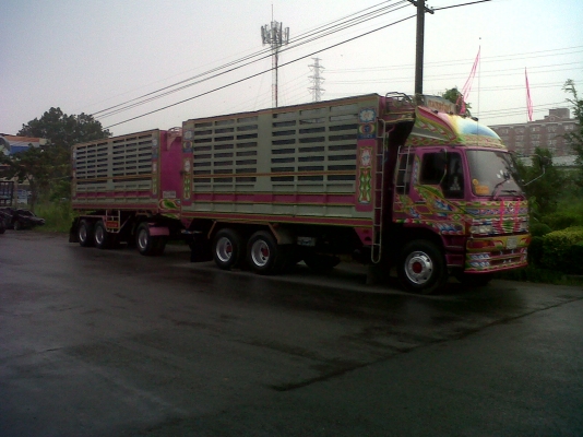 ขายHINO 2Kปี44 260แรงม้า พ่วงแม่ลูกกระบะเหล็ก อู่ ซีทรัค คอกเกษตร ลูก3คาน ติดต่อได้ที่คุณ อ๊อฟ พิจิตร 086-737-9991