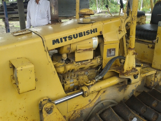 ขายรถแทรกเตอร์ Bd2f ปรับใบมีด6ทิศทาง สภาพเก่านอก