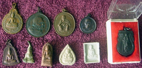 พระเครื่ื่อง