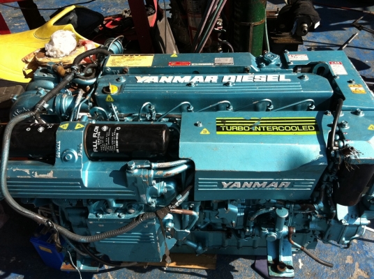 ขายด่วน เครื่องยนต์เรือ ดีเซล ยันม่า  พร้อมใช้