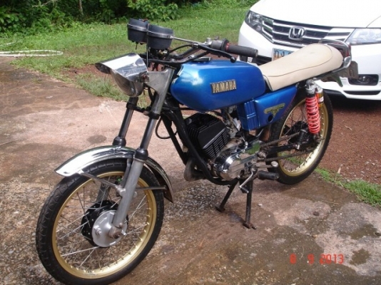 ขาย RX -100   13,900 มีเล่มสีส้ม