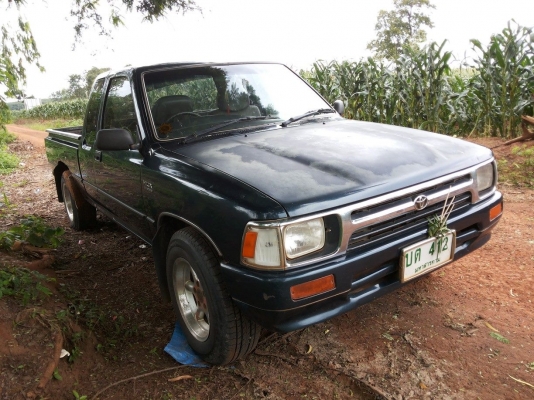 135,000 บ ขายกระบะแค็ปเดิมบางTOYOTA HILUX MIGHTY-X 2.5 X-TRA CAB ปี37/94 เครื่องเดิมเกียร์เดิม แห้งดีแน่น แรงดีคัสซีสวยเดิมไม่ผุไม่ดาม กระบะพื้นดี มีผุนิดๆหน่อยๆไม่มาก สีดี มีซีดหลังคาเก๋งกับฝากระโปรง ยางดี4เส้น พ.พาวเวอร์ แอร์ CD ภายในสวย คอนโซลครบ ล้อแม