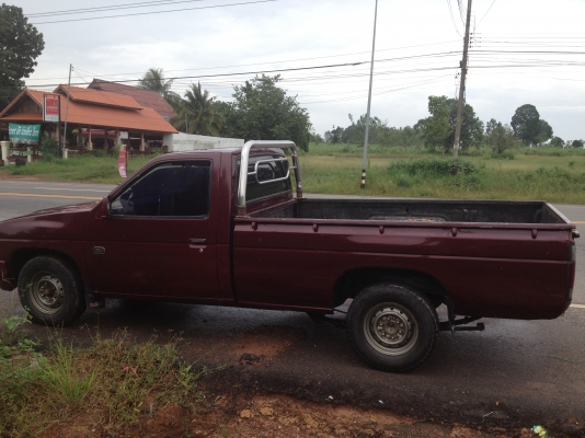 -ขายนิสันฝาแดงปี-37  รถสวยพร้อมใช้ถูกๆ]ลดให้อีก108000