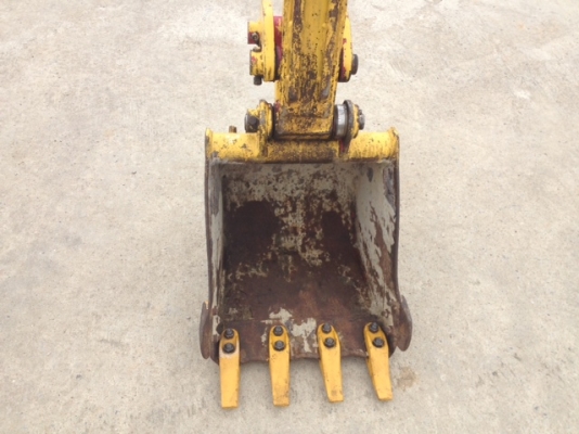 รถแบคโฮล HITACHI EX30-2 นำเข้าเอง มือสองจากญี่ปุ่น