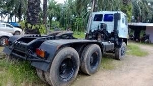 รถอีซูซุ 10 ล้อ หัวลาก FXZ23KF  240 แรงม้า  นางฟ้าแท้  สนใจติดต่อ 081 - 6079515