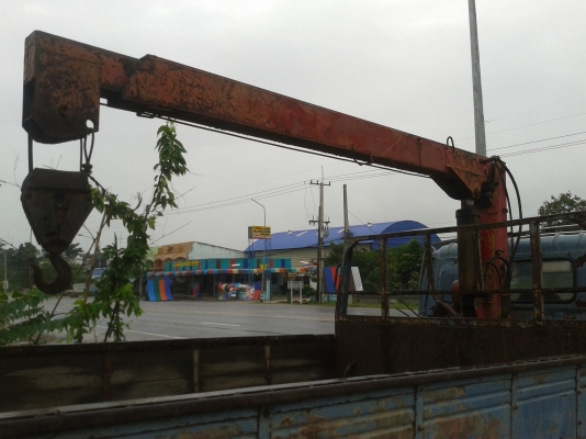 ขาย6ล้อติดเครน 3 ตัน เครื่อง 185 แรง