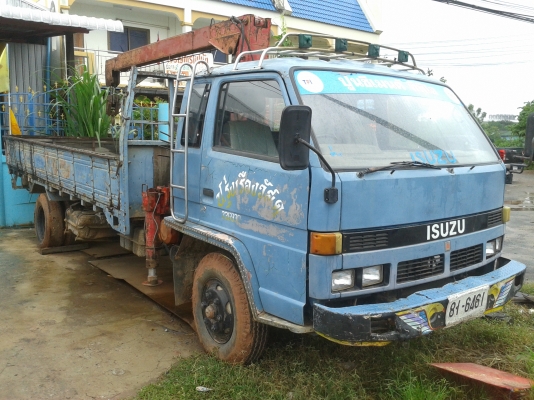 ขาย6ล้อติดเครน 3 ตัน เครื่อง 185 แรง