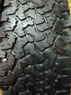 ยาง bf 265/75/16 สวยๆ