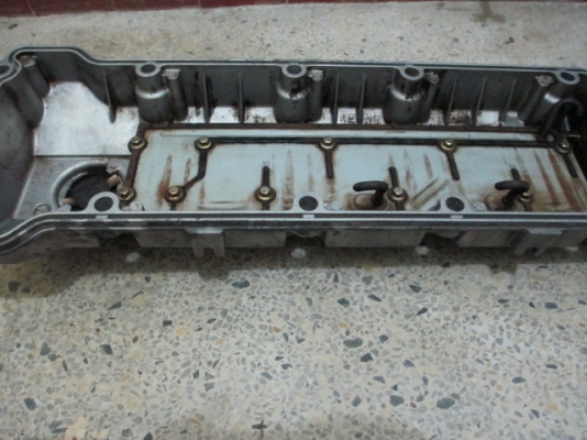 ฝาครอบวาล์ว บีเอ็ม