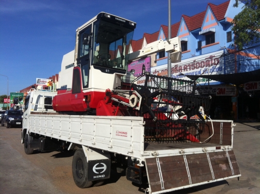 รถเกี่ยวข้าวถึงร้านแล้วครับ+++ลดเหลือ 390,000 +++ ขอบคุณคุณพ่อไตรรงค์ เดินทางไกลจากชลบุรี มาจองครับ YANMAR COMBINE GS360G ดีเซลเทอร์โบ SPECS JAPAN แท้จากญี่ปุ่น. รถเกี่ยวข้าวถึงร้านแล้วครับ+++ลดเหลือ 390,000 +++ ขอบคุณคุณพ่อไตรรงค์ เดินทางไกลจากชลบุรี มาจองครับ YANMAR COMBINE GS360G ดีเซลเทอร์โบ SPECS JAPAN แท้จากญี่ปุ่น.