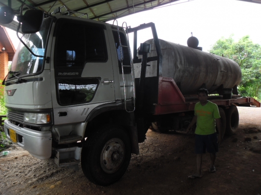 ขายรถเทเลอร์บรรทุกรถแบคโฮคัสซีมิตรซู FN 215 K หัวฮีโน่ เครื่อง HINO EK 100 ซ่วงล่างมิตรซู 2 เพลาหางเหล็ก H บีมทะเบียนเต็ม