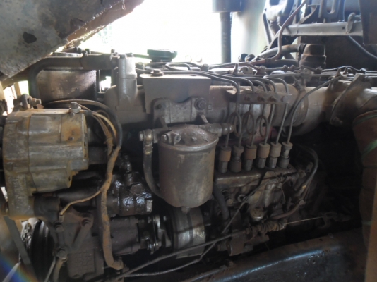 ขายรถเทเลอร์บรรทุกรถแบคโฮคัสซีมิตรซู FN 215 K หัวฮีโน่ เครื่อง HINO EK 100 ซ่วงล่างมิตรซู 2 เพลาหางเหล็ก H บีมทะเบียนเต็ม