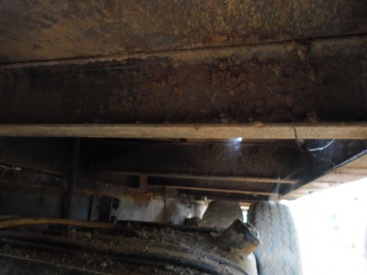 ขายรถเทเลอร์บรรทุกรถแบคโฮคัสซีมิตรซู FN 215 K หัวฮีโน่ เครื่อง HINO EK 100 ซ่วงล่างมิตรซู 2 เพลาหางเหล็ก H บีมทะเบียนเต็ม