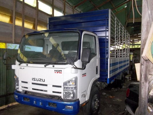 ขาย Isuzu NQR (ไม่มีเครื่อง+เกียร์)