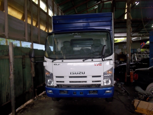 ขาย Isuzu NQR (ไม่มีเครื่อง+เกียร์)
