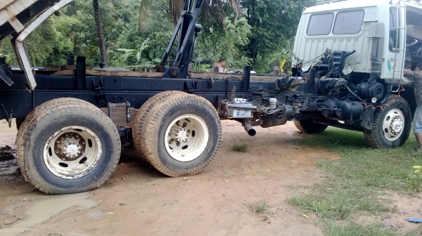 ขายด่วน!!!!!รถบรรทุกสิบล้อ 2 เพลา ดั้มพ์