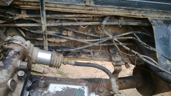 ขายด่วน!!!!!รถบรรทุกสิบล้อ 2 เพลา ดั้มพ์