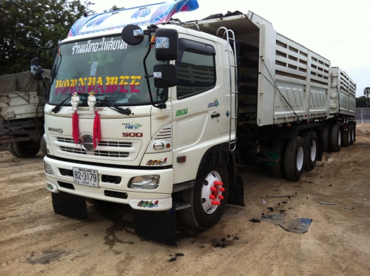 ขายดาวน์ HINO 500 260แรง NGV ห้างแท้ๆ ปี54 ลูก 3 เพลา