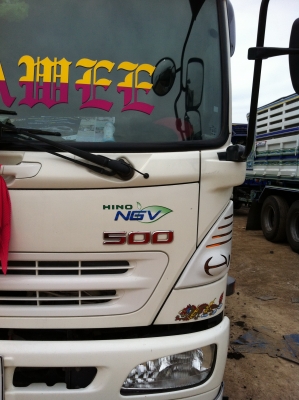 ขายดาวน์ HINO 500 260แรง NGV ห้างแท้ๆ ปี54 ลูก 3 เพลา
