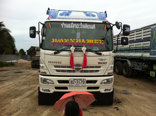 ขายดาวน์ HINO 500 260แรง NGV ห้างแท้ๆ ปี54 ลูก 3 เพลา