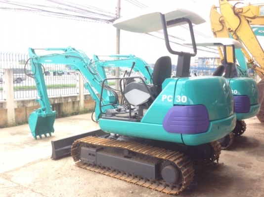 ขายรถแบคโฮ PC30-7 รถพร้อมใช้ ช่วงล่างเต็ม โซ่ใหม่ ราคาต่อรองได้