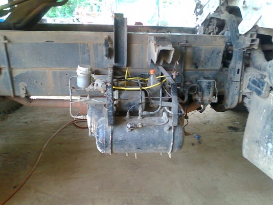 รถสิบล้อ HINO Fd 3HHA รถปี 40 เครื่องยนต์ HINO HO7d  195 แรงม้า รถสวย มีทะเบียนครบ.