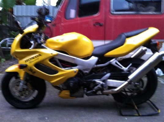 ขาย!!! honda vtr 1000 ปี 99 ขาย!!! honda vtr 1000 ปี 99